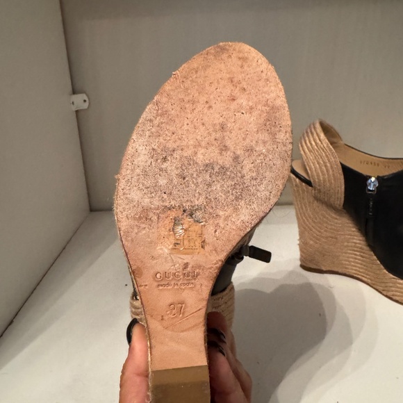 Gucci Black Leather Peep Toe Espadrille Wedge Sandals - Picture 5 of 6